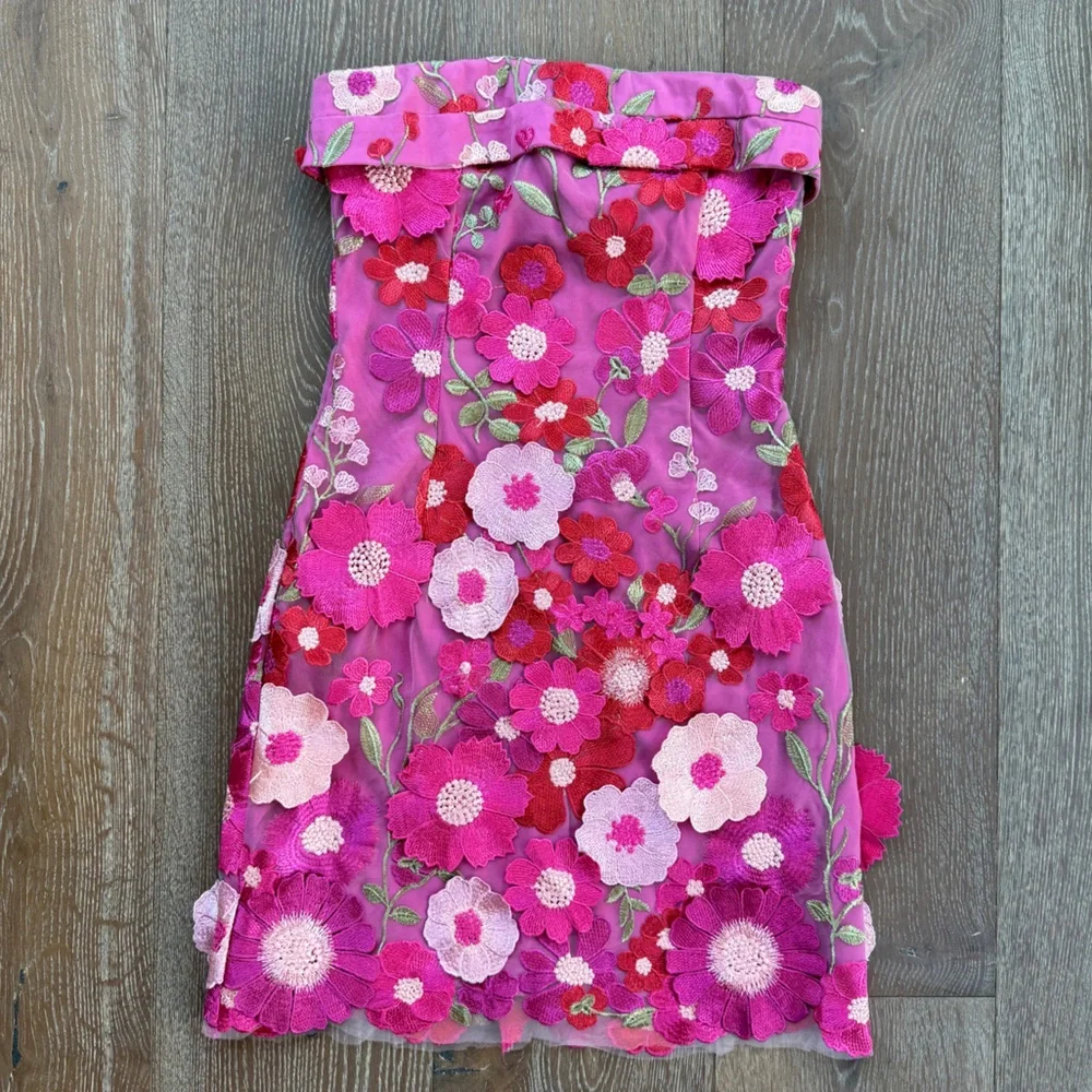 PETAL + PUP ‘Butterfields Strapless Mini Dress’ in Hot Pink - Picture 6 of 10